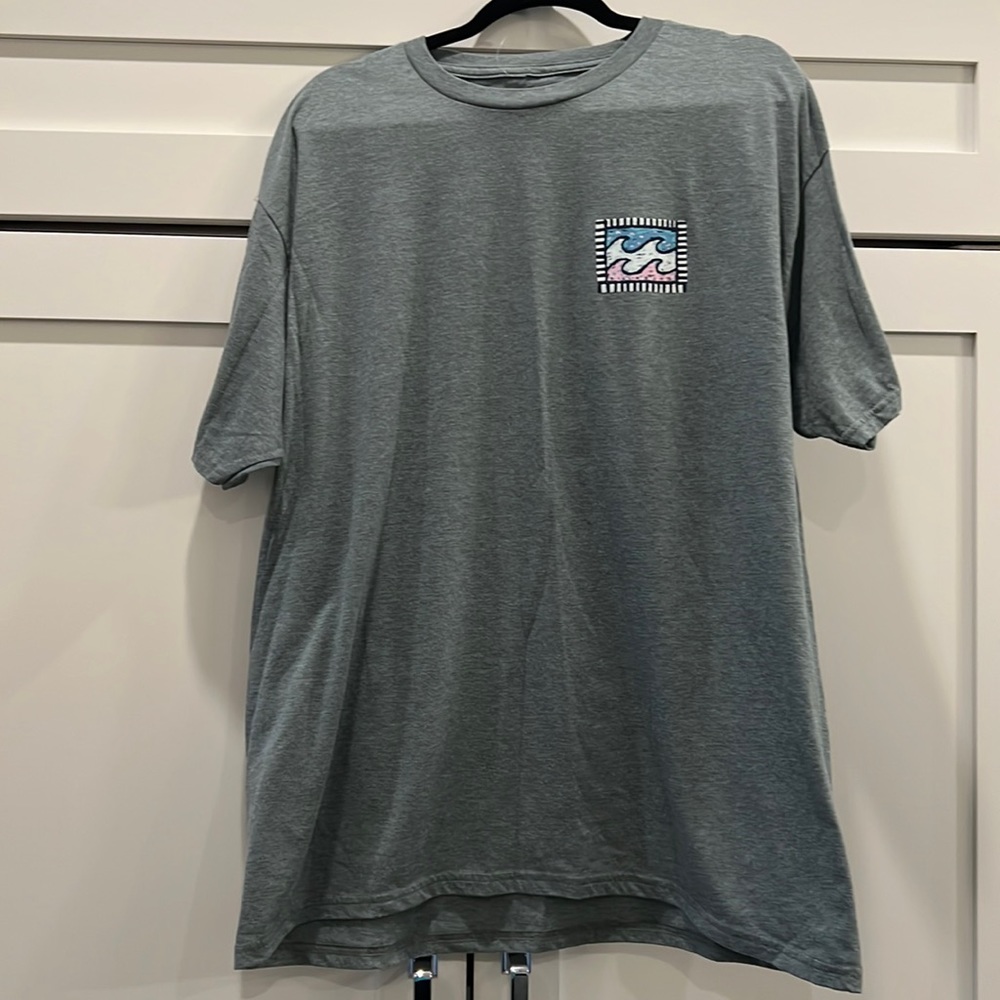 Billabong Men’s 2XL super soft T shirts - qty 2